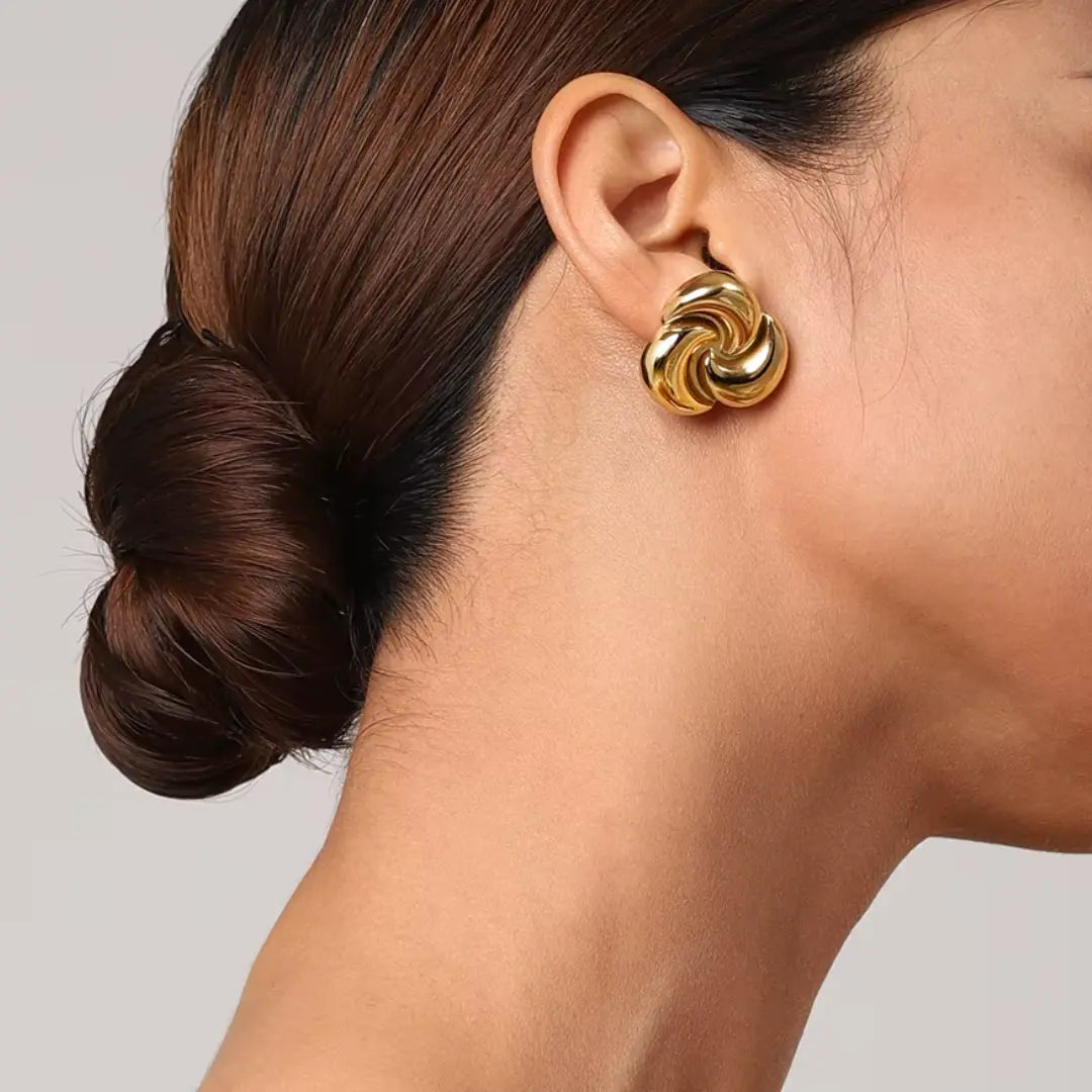 ZERELIA GOLD EARRINGS Olyssia