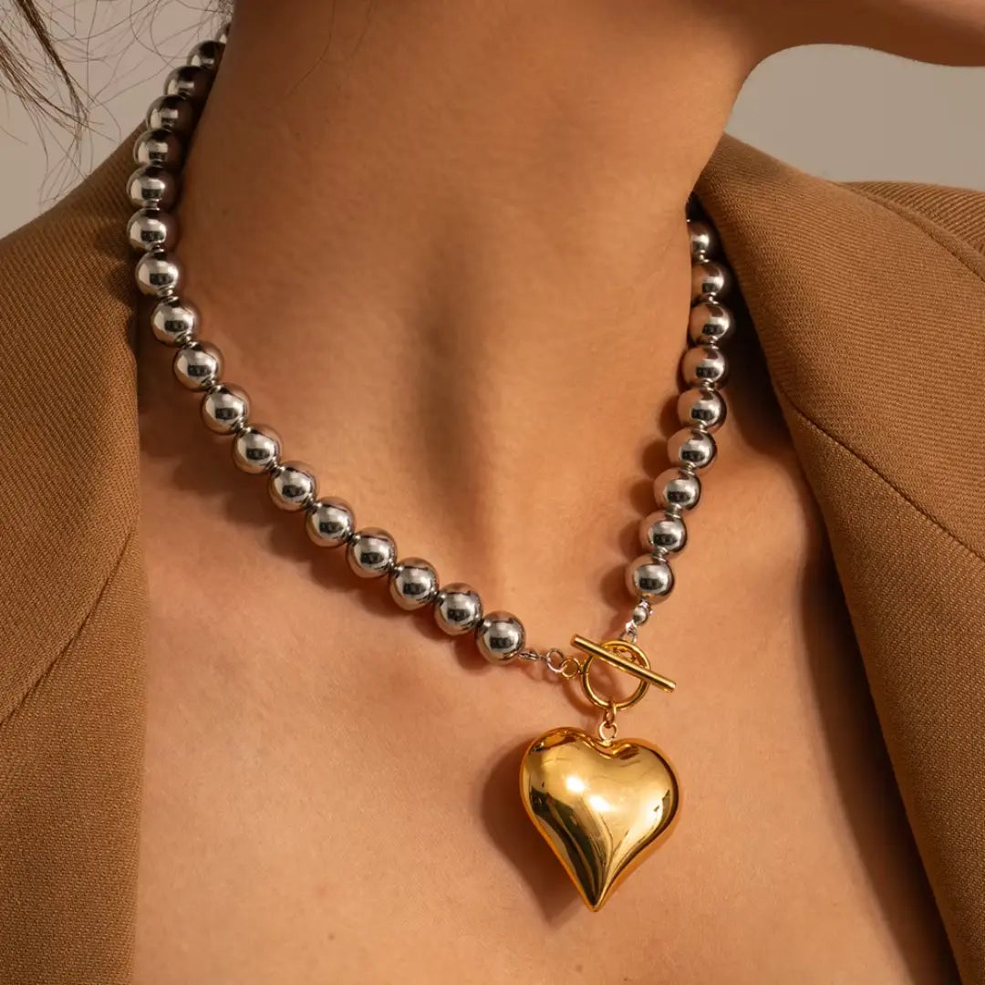 Casta Heart Necklace Olyssia