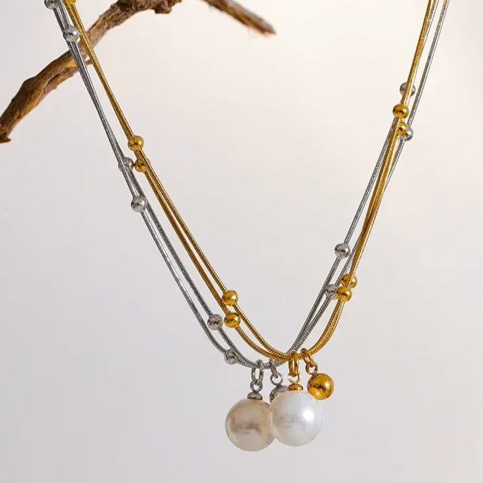 DELMIRA FRESHWATER PEARL NECKLACE Olyssia