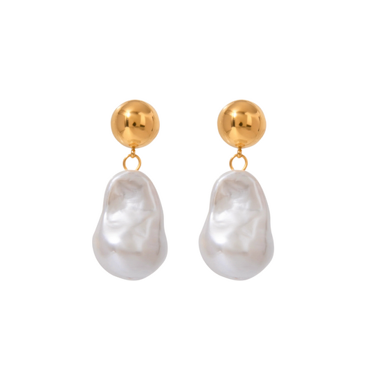 KIANNA FRESHWATER PEARL EARRINGS