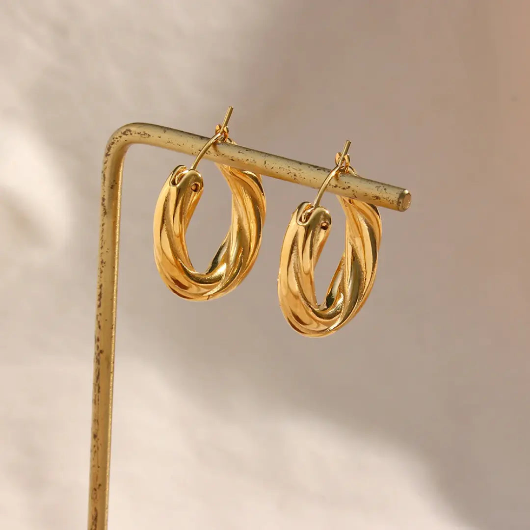 Fiora Earrings Olyssia