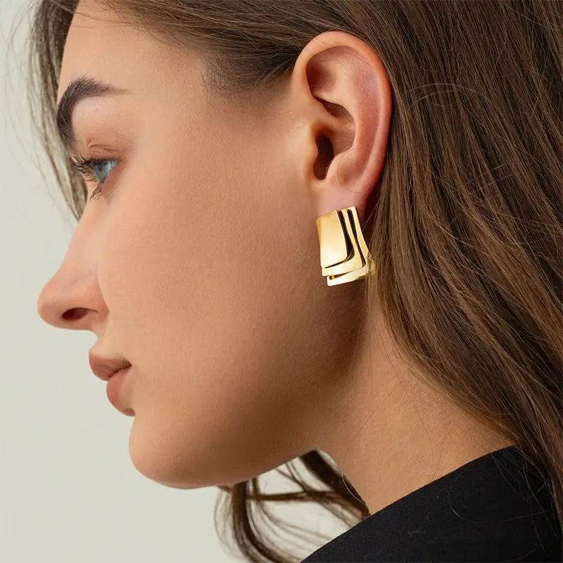 Loe | Gold Geometric Earrings for Women. Stainless Steel.Smooth Metal Modern Jewelry.1Pair. European and American Olyssia