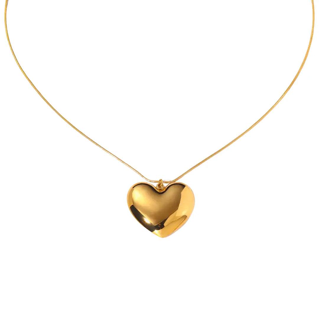 Lucia Heart Necklace Olyssia