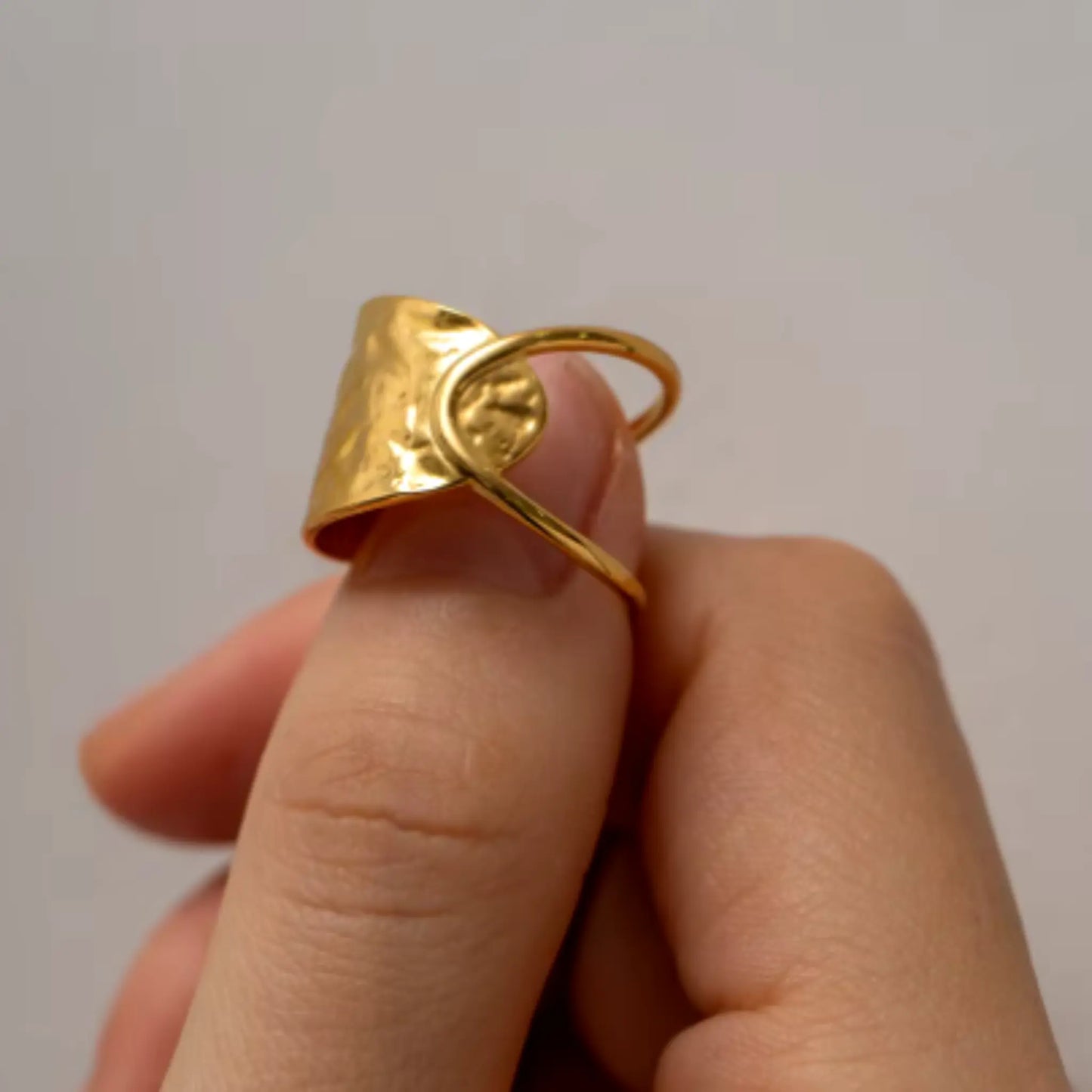 Lysiosa Ring Stainless Steel | 18K Gold Plated