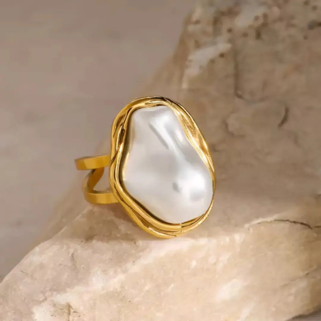 Octavia Freshwater Pearl Ring Olyssia