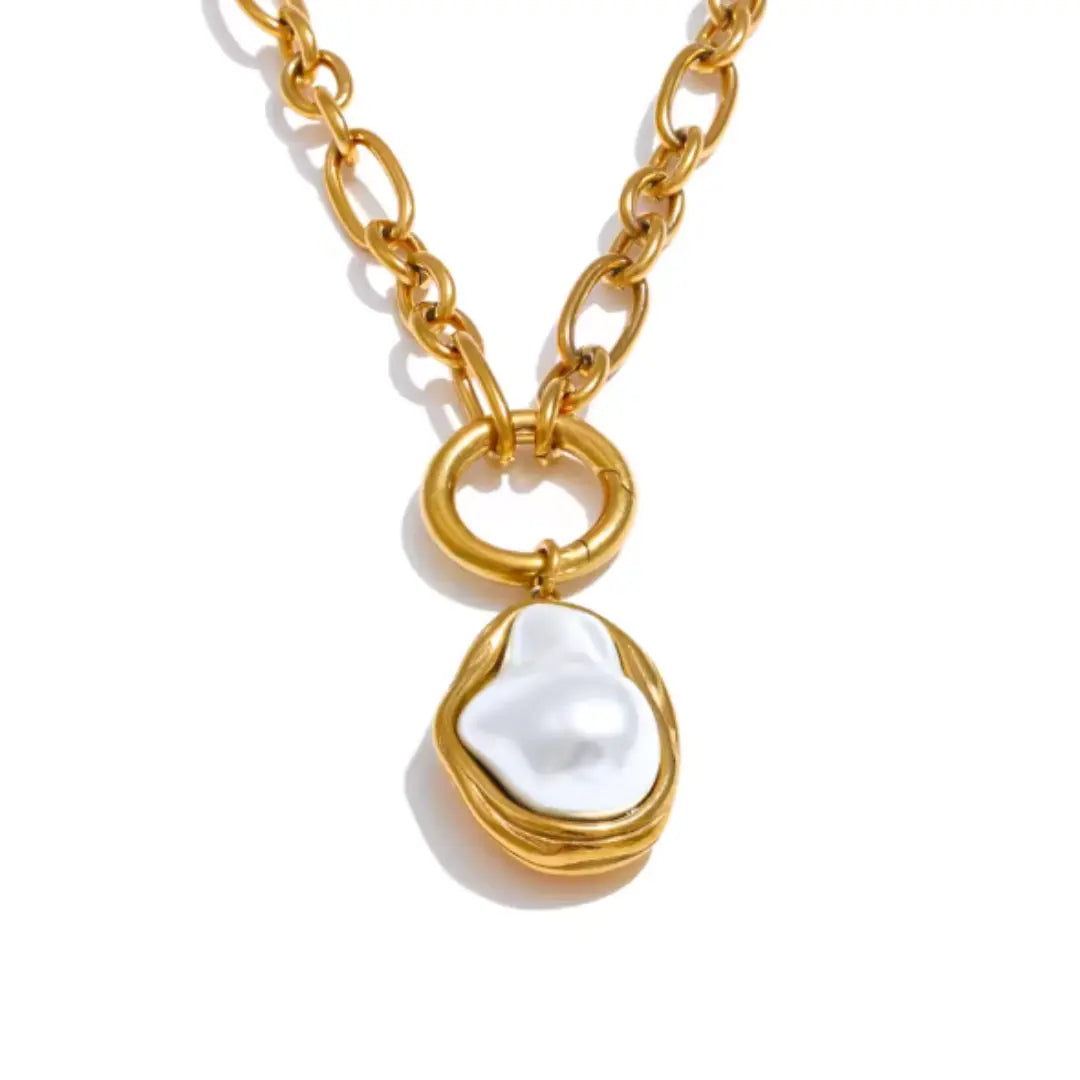 Octavia Freshwater Pearl Necklace Olyssia