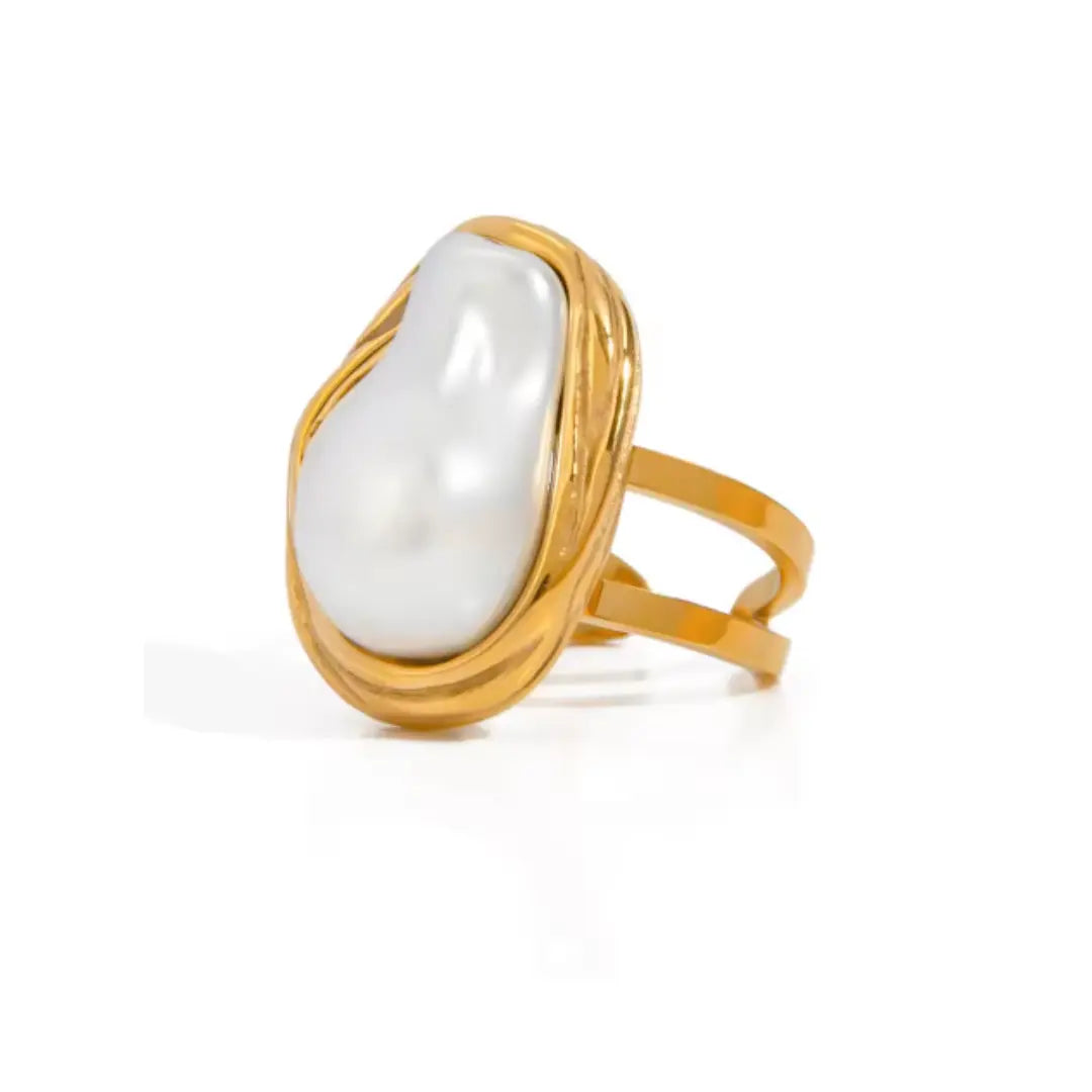 Octavia Freshwater Pearl Ring Olyssia