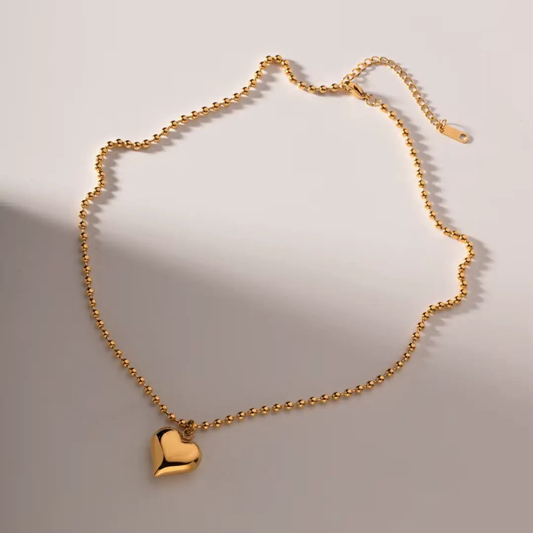 Parissa Heart Necklace Olyssia