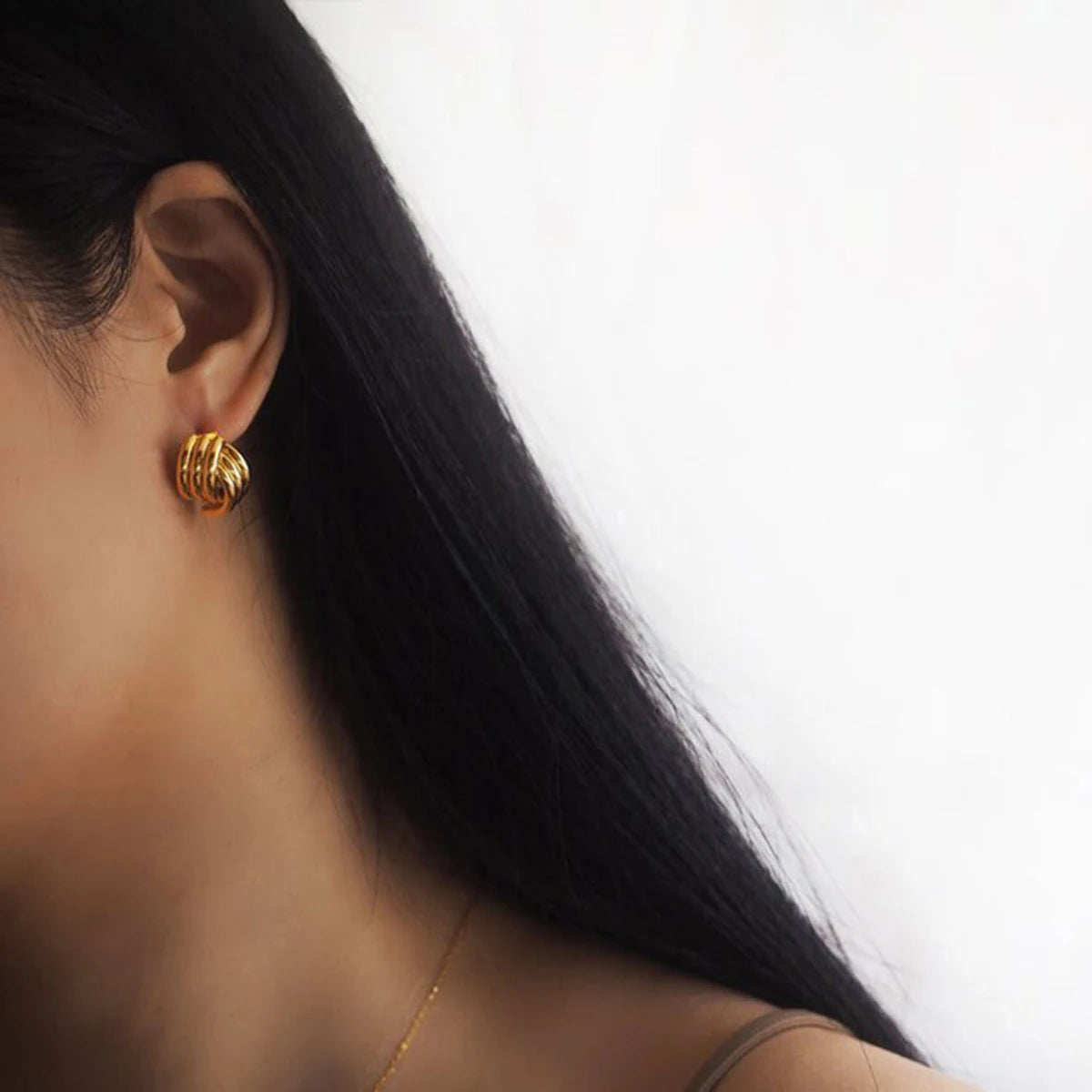 ELORIA GOLD EARRINGS