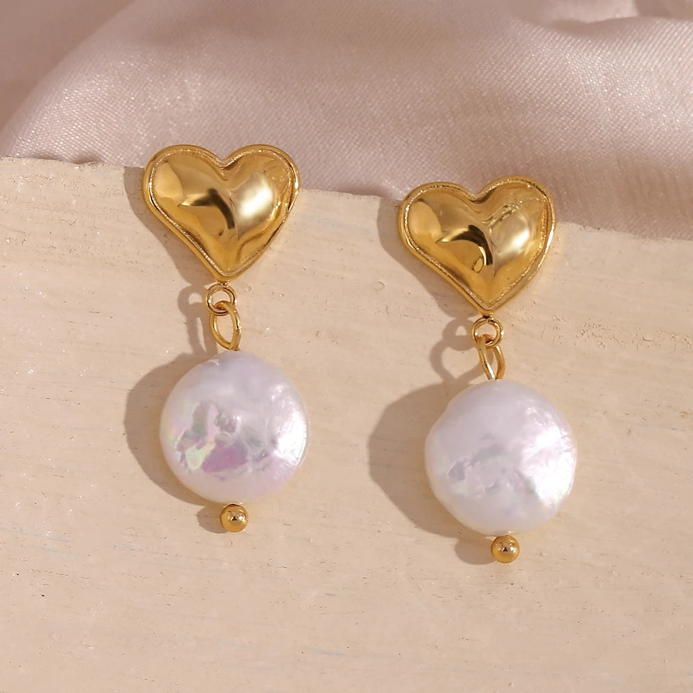 SIRENA FRESHWATER PEARL EARRINGS