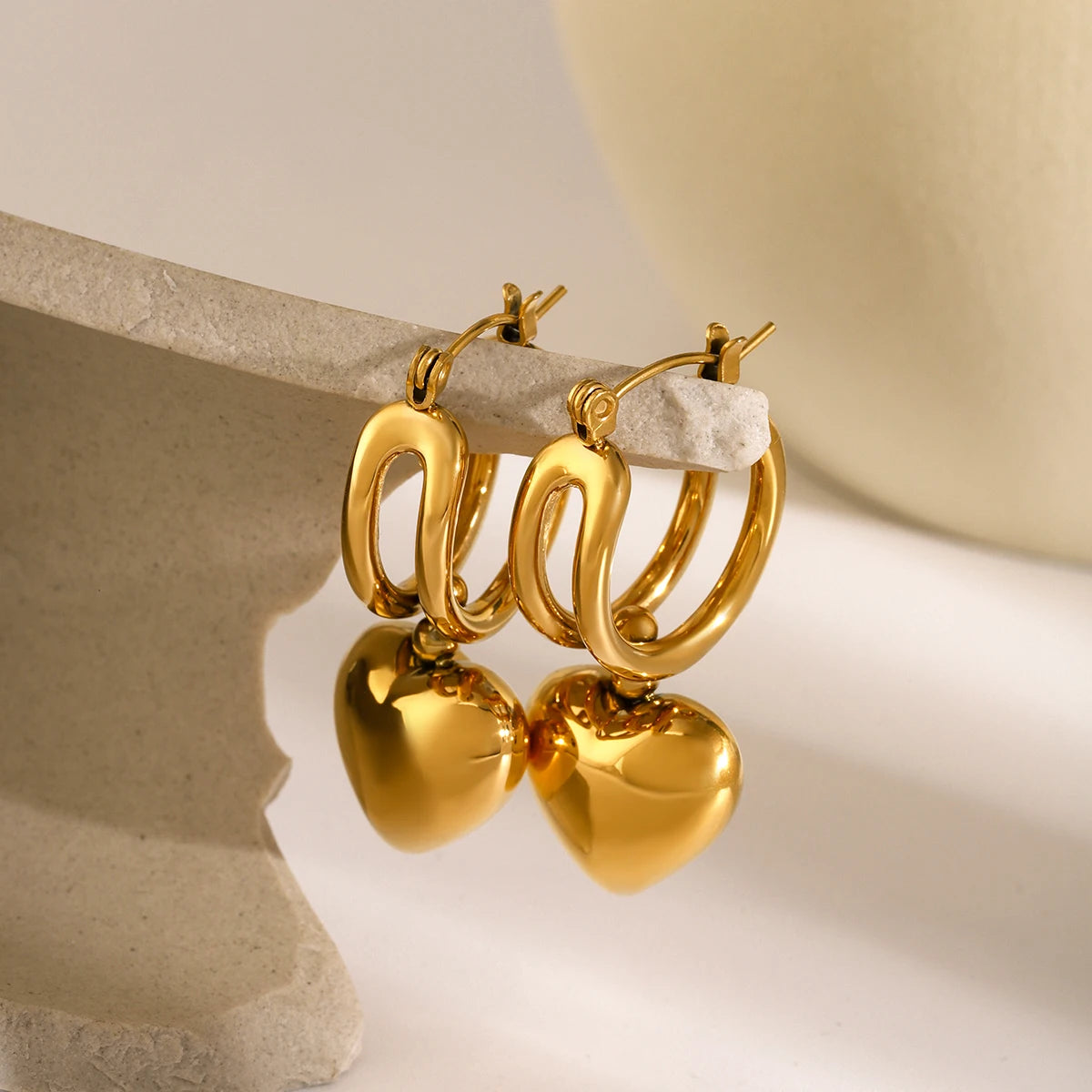 AZORIA HEART EARRINGS