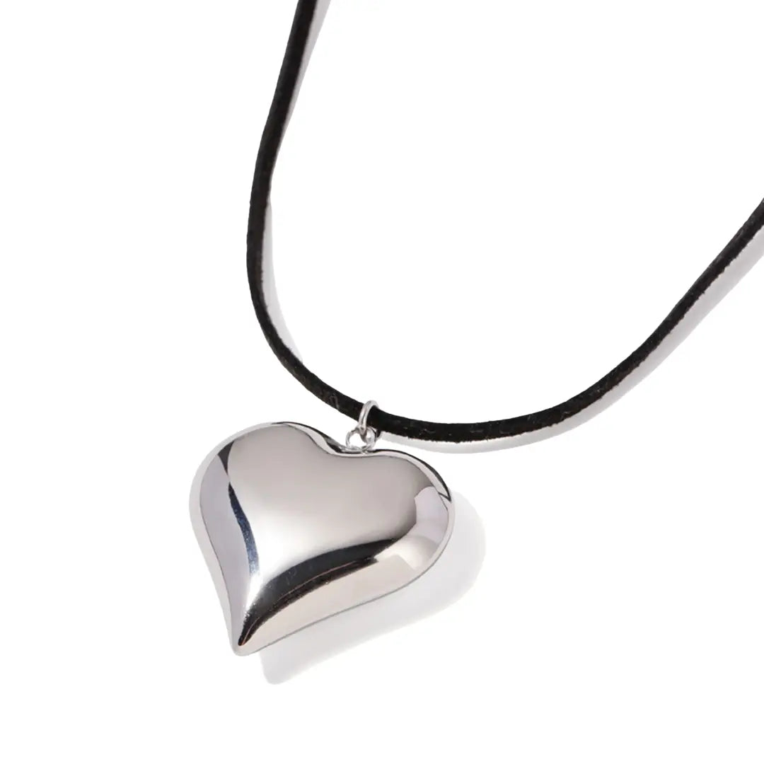 Valentina Heart Necklace Olyssia