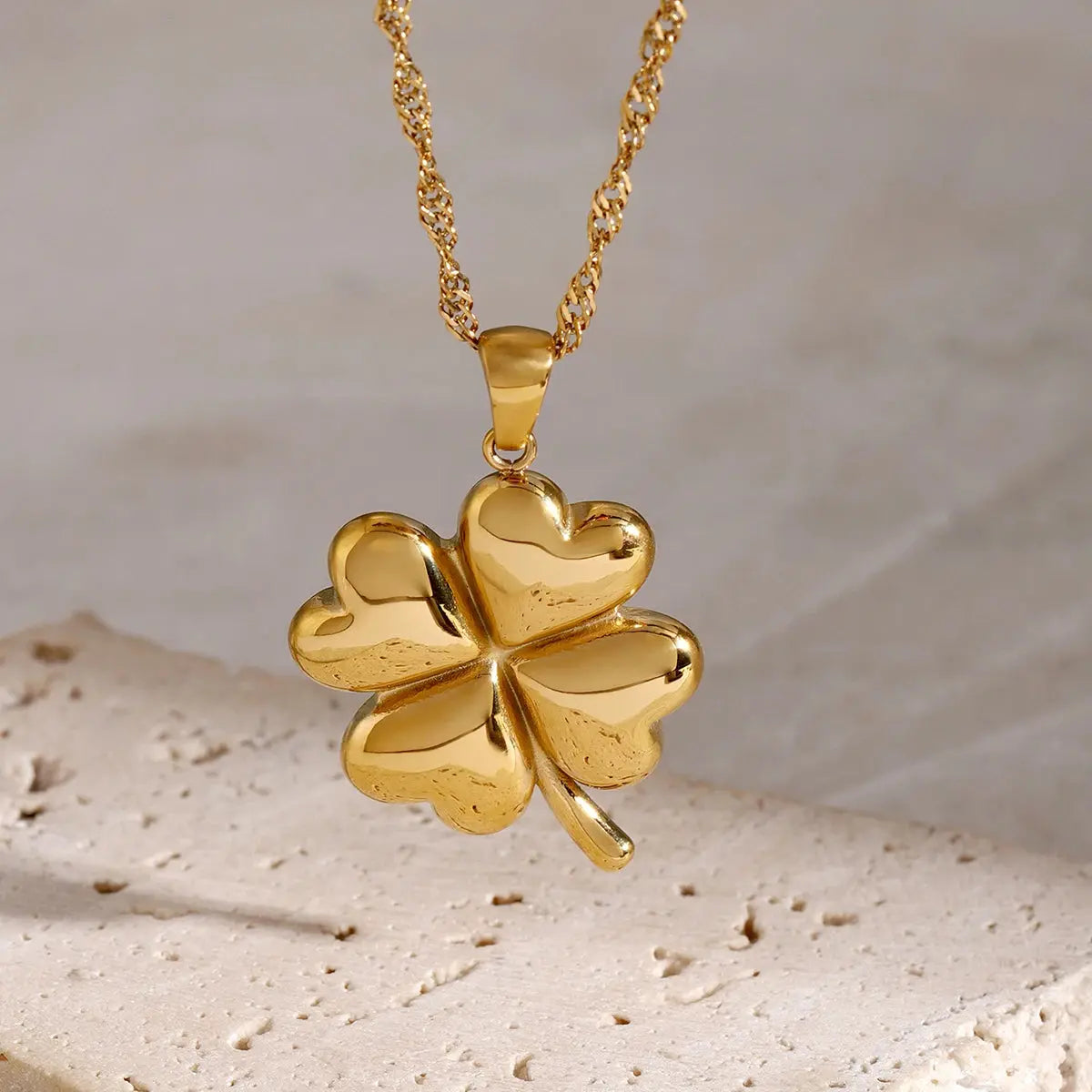 Youthway 18K Clover Pendant Stainless Steel Necklace Metal Stylish Jewelry 18K PVD Plated Waterproof Gift Classic 2024 Olyssia